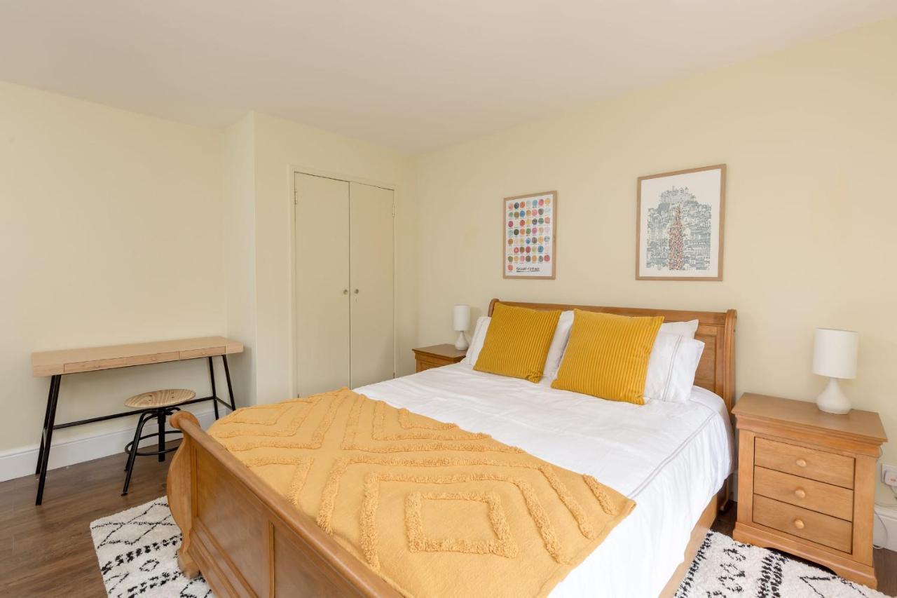 شقة إدنبرة  في Guestready - Elegant 2Br Period Flat In Oldtown المظهر الخارجي الصورة